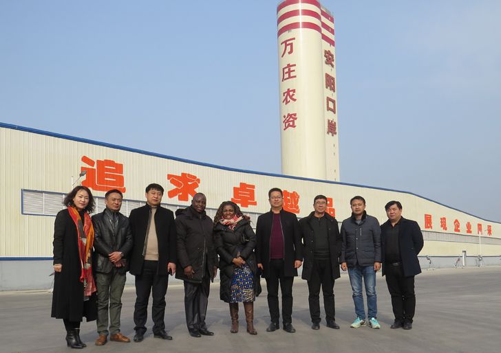 栽下梧桐樹，引得鳳凰來 ——多哥共和國農(nóng)業(yè)部官員一行考察萬莊新肥